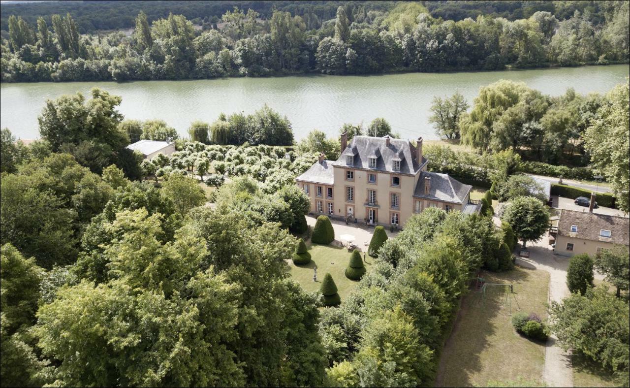 Chartrettes Chateau Rouillon D'Allest מראה חיצוני תמונה
